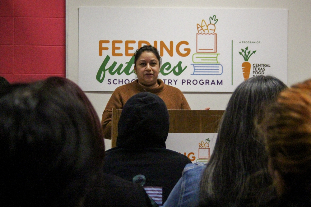 Austin ISD parent Linda Santos spoke at the opening of the Galindo Elementary School food pantry, sharing her thoughts on the initiative. (Elisabeth Jimenez/Community Impact)