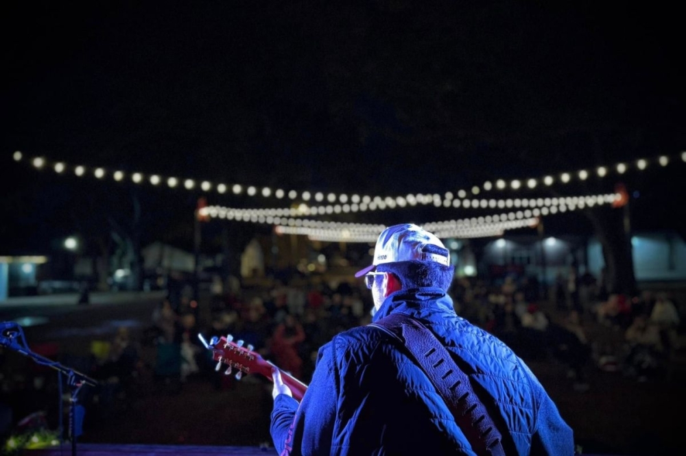 The League City Folk Association spotlights artist Sam Miller at this installment of Music in the Historic District at League Park. (Courtesy League City Folk Association)