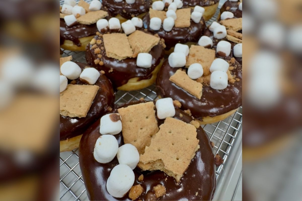 Menu options include raised donuts with toppings and fillings, donut holes, cake donuts, kolaches and croissants. (Courtesy The 12th Donut)