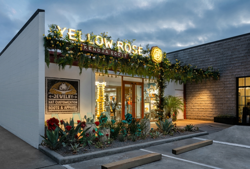 The Height's location marks Yellow Rose's third location, with the other two located in Austin and Dallas. The Heights location also marks the 150th store overall for the Kendra Scott brand. (Courtesy Divya Pande)