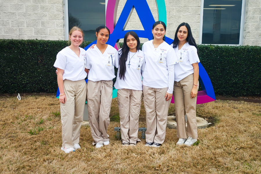 Bastrop ISD students gaining high school certification group photo
