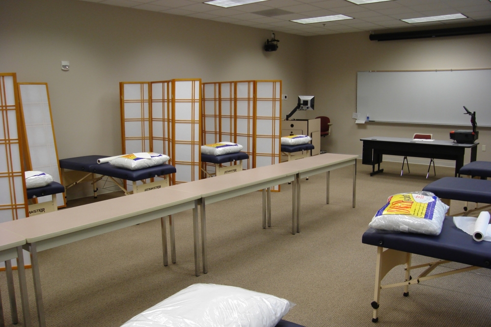 Prior to UH's takeover of the college, the UHV College of Nursing simulation labs (pictured) were located at the Albert and Mamie George Building in Sugar Land. (Courtesy University of Houston)