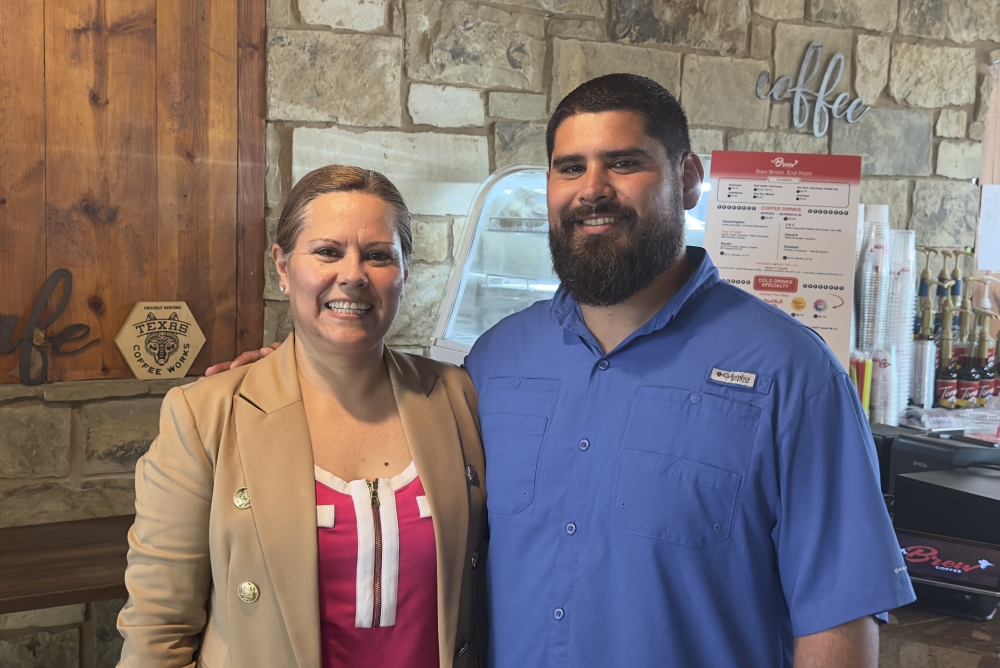 Over the summer, Mr. Brew Coffee owner Jaime Astorga (right) and his mother, Sylvia Barragan, opened the coffee shop and Chapala Fiestas inside Community Gardens. (Amanda Cutshall/Community Impact)