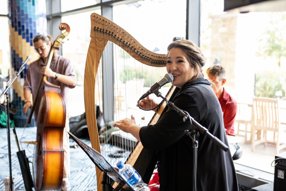 Band plays at Kalahari Resorts event