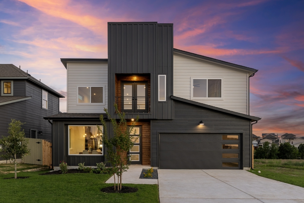 Zero energy home in Whisper Valley that uses geothermal energy