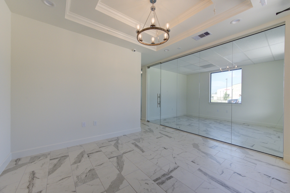 Real estate investment opportunity with office spaces for various types of businesses