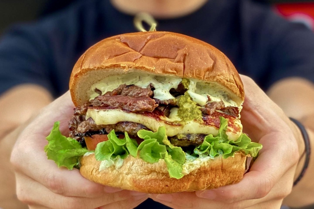 Bocados Burger & Grill is now serving gourmet burgers in Spring. (Courtesy Bocados Burger & Grill)