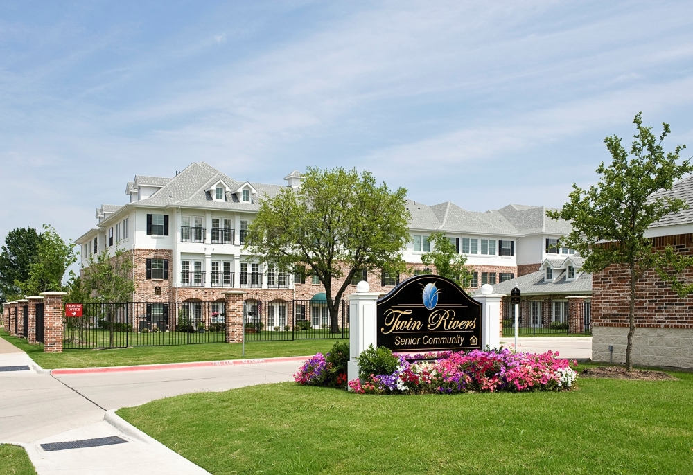 senior living communities near richardson