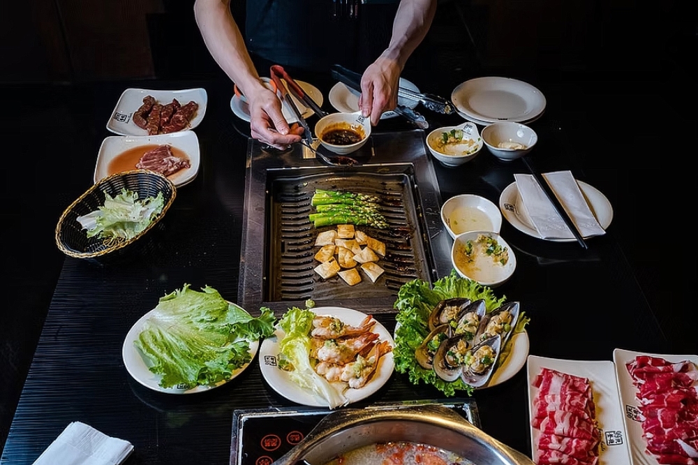 The eatery is the first Texas location for the New York-based chain, which offers a combination of authentic Chinese hot pot and Korean barbecue. (Courtesy 99 Favor Taste Hot Pot and BBQ)