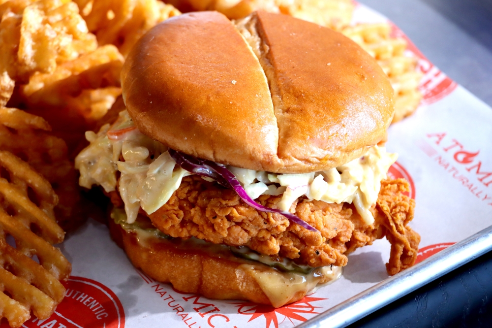 The eatery will serve fresh, never-frozen chicken that is prepared halal and with no horomones. (Courtesy Atomic Wings)