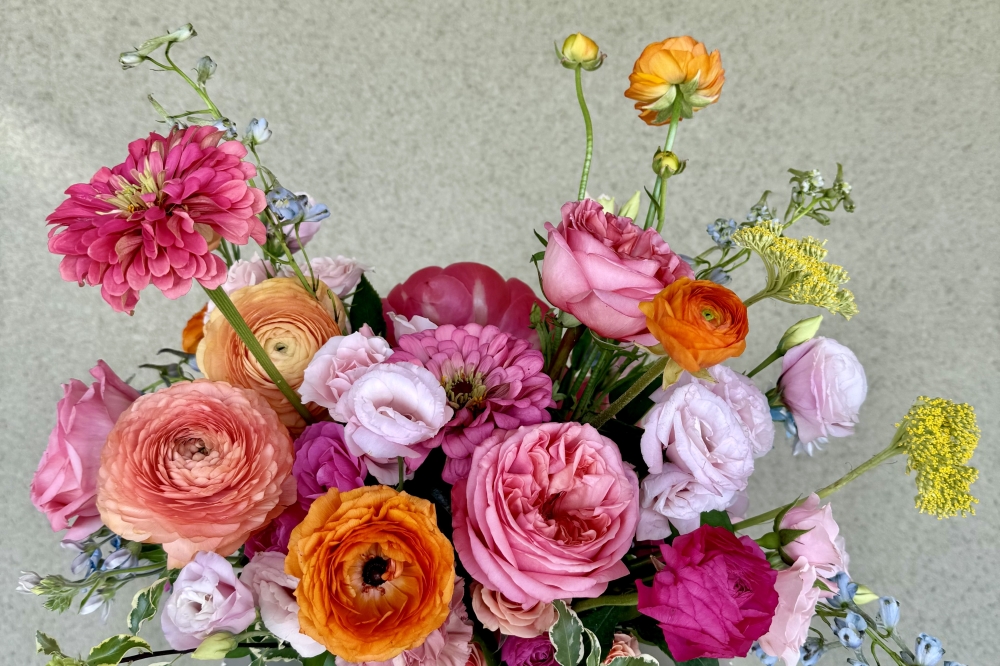 Create a seasonal arrangement at the Bake Shoppe and Cafe on July 13. (Courtesy The Bloom Bar)