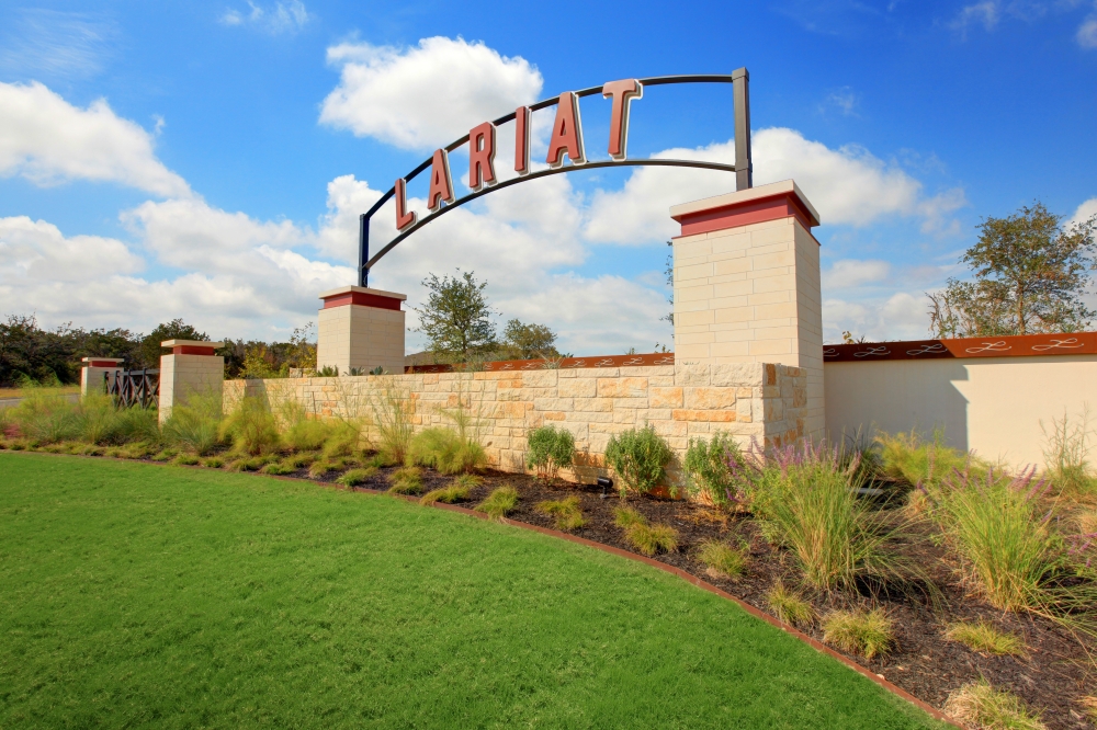sign for a family-friendly neighborhood in Liberty Hill