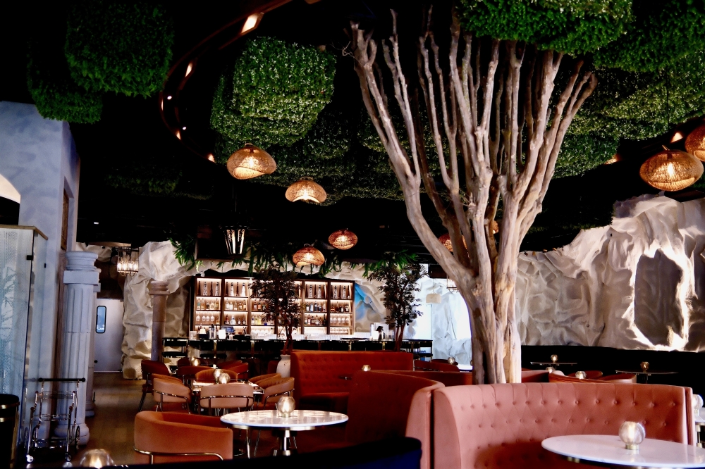 The Tulum-inspired interior will include glowing lanterns, tropical greenery and a rich color palette. (Courtesy Eira House)