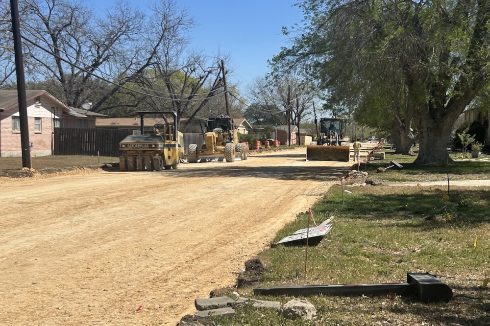 Work continues to reconstruct National Boulevard and East Langley Boulevard in Universal City. (Thomas Leffler/Community Impact)