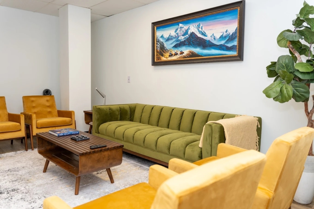 Outpatient care is a type of treatment that allows patients to receive clinical care while continuing to live at home or in a sober living environment. (Courtesy Altura Recovery Center)