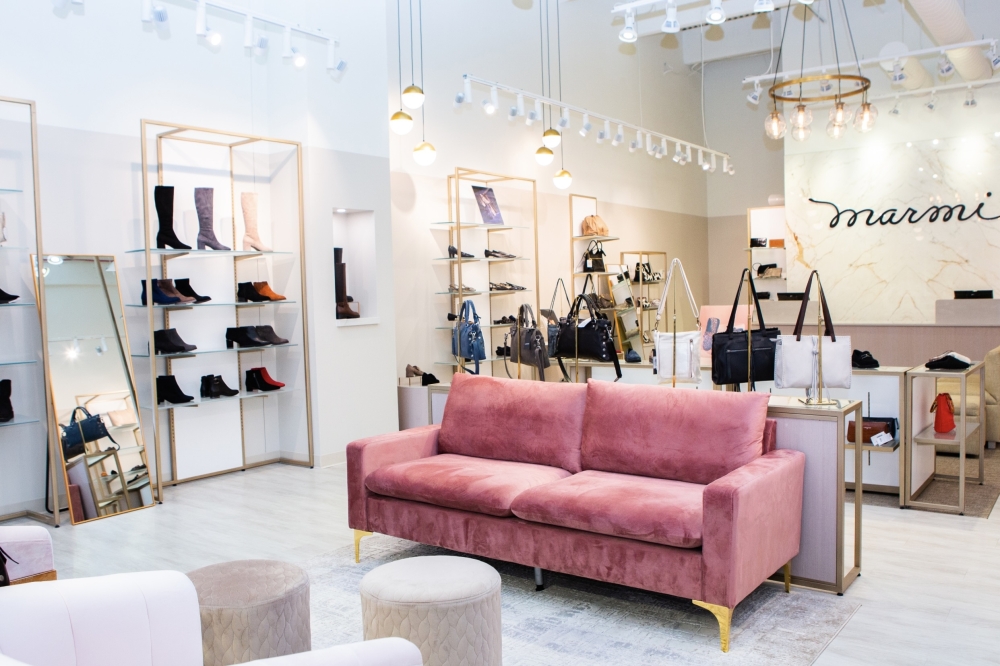 On top of selling shoes, the franchise also sells trending handbag and accessory brands. (Courtesy of Marmi Shoes)