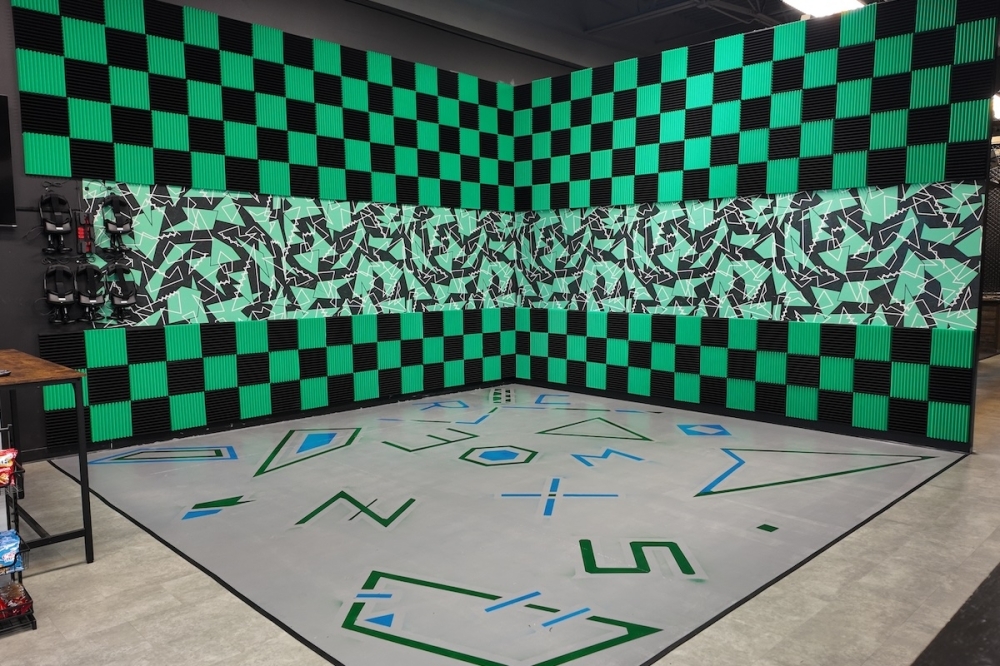 Customers can participate in the business's virtual reality escape rooms which feature 12 different experience to choose from. (Courtesy Axe Force)
