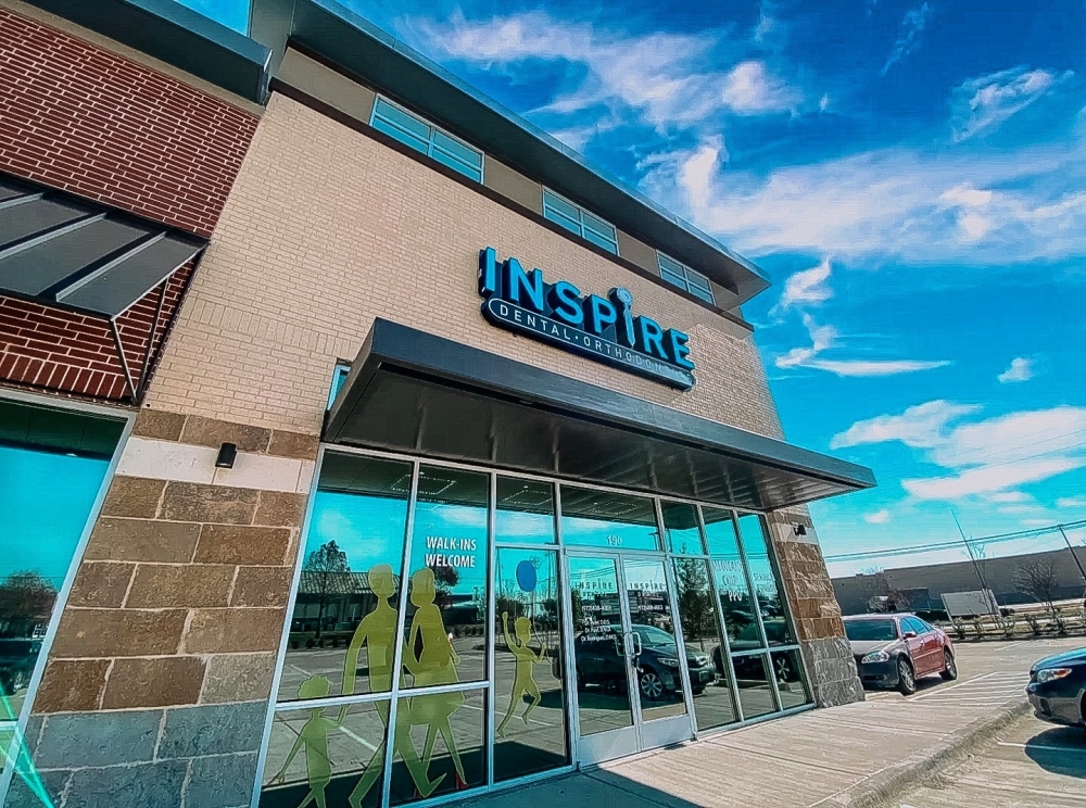 Dentist in Mesquite office