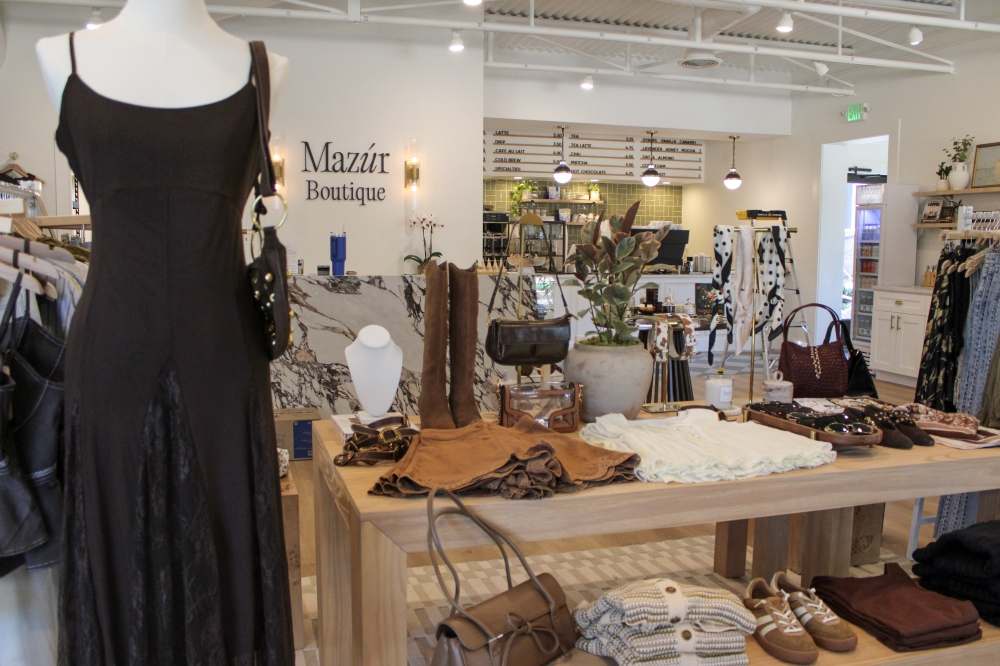 The business features a boutique with a range of clothing, jewelry and home goods. (Dacia Garcia/Community Impact)