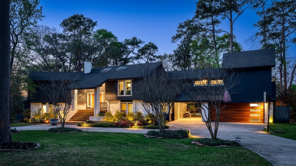 House for sale in The Woodlands