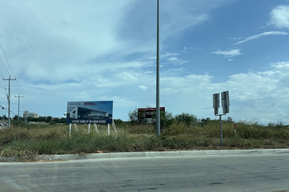 The new showroom is being planned on a site just off of Loop 1604 at 14350 Lookout Road. (Andrew Creelman/Community Impact)