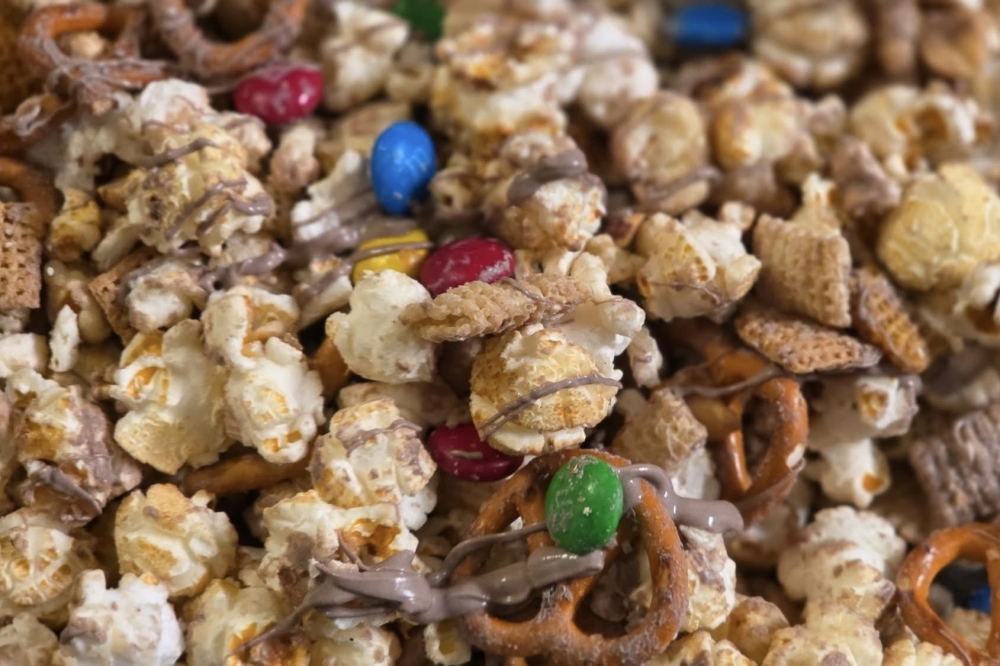 Popcorn Love in Elgin offers a variety of flavors, including caramel apple, Texas heat and jalapeño cheddar. (Courtesy Popcorn Love)