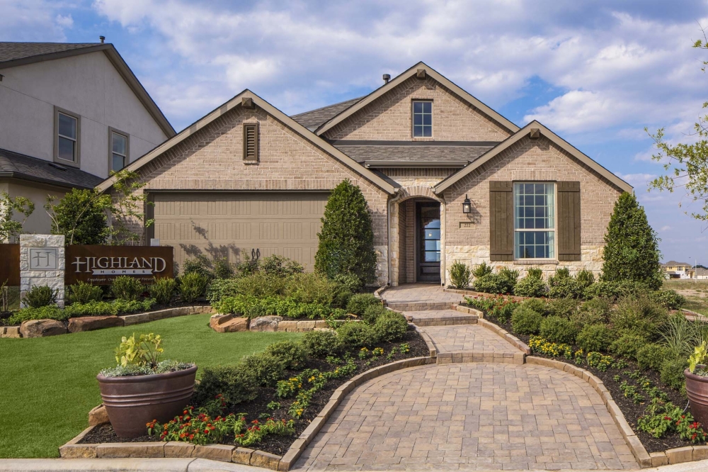 Highland Homes house exterior shot