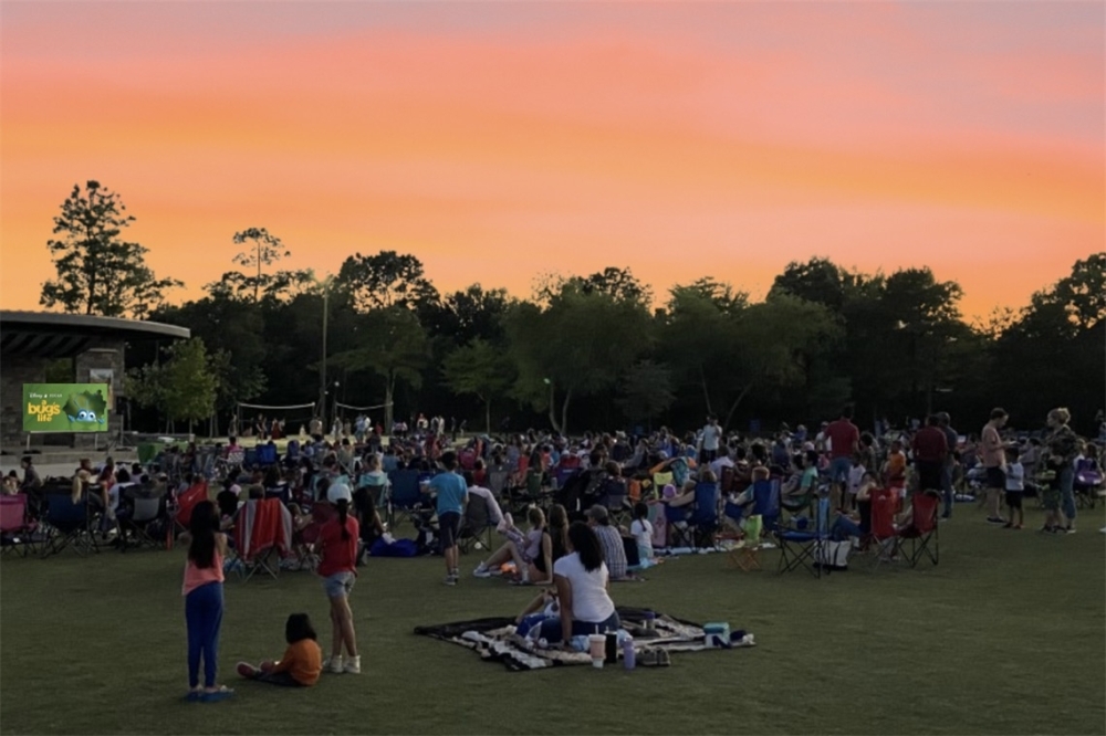 Enjoy a movie at sunset during a special outdoor screening at Northshore Park. (Courtesy The Woodlands Township)