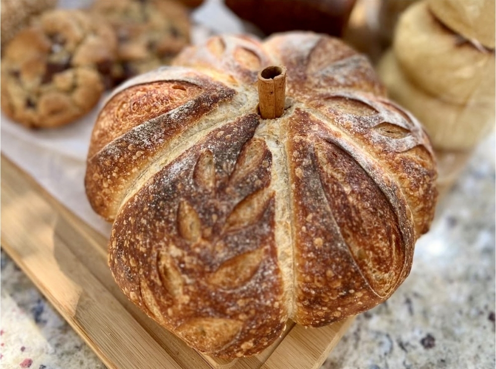 The Lone Star Farmers Market in Steiner Ranch has fresh-baked bread, fresh produce and more. (Courtesy Lone Star Farmers Market)