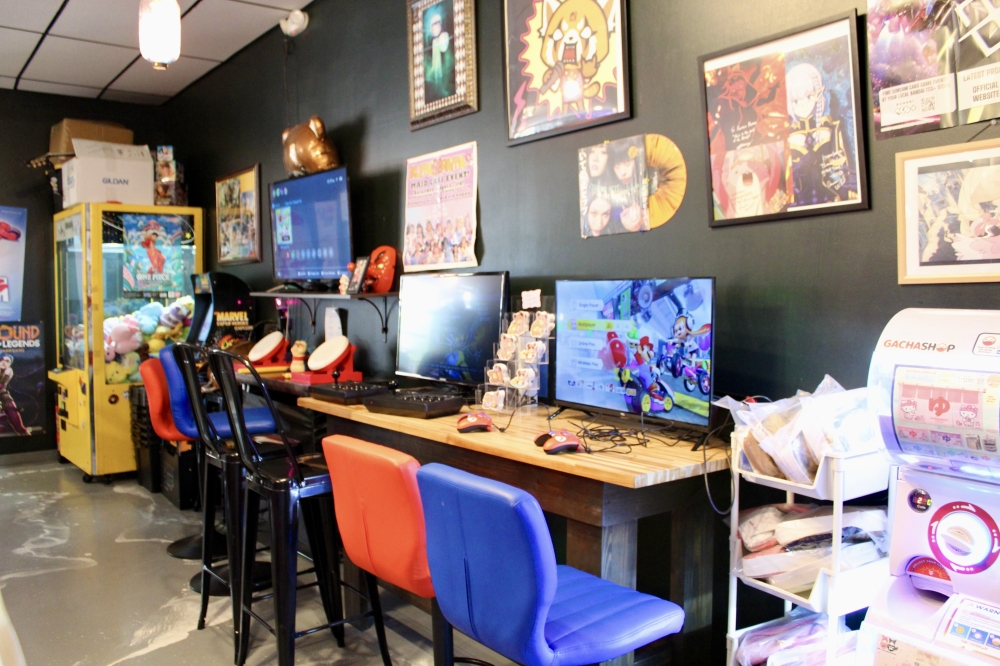 At Kuma Rama customers can get together and play games, watch anime while enjoying treats. (Jovanna Aguilar/Community Impact)