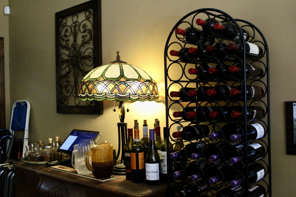 Giuseppe's Restaurant & Pizzeria offers a wide selection of wine. (Jovanna Aguilar/Community Impact)