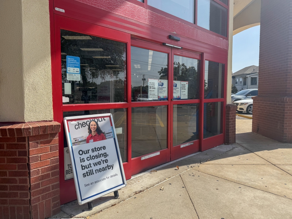 The storefront will be closing on Nov. 11. (Dacia Garcia/Community Impact)