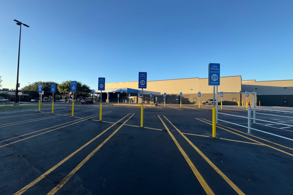 The location offers a pharmacy, a café, fuel station, auto and tire center, wireless mobile center, hearing aid center and optical center, per the website. (Courtesy Sam's Club)