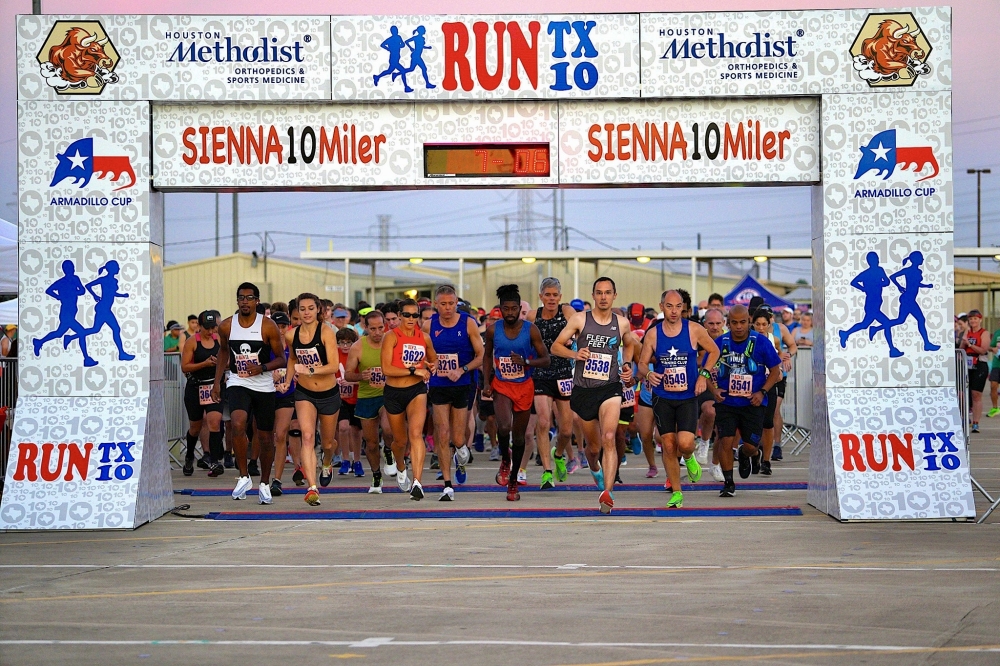 Attendees can participate in a 5-mile or 10-mile run in Montgomery County on Dec. 7. (Courtesy Texas 10 Conroe)