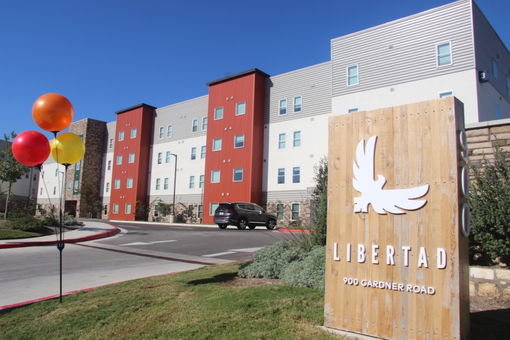 Libertad Austin adds nearly 200 income-restricted apartments in East Austin. (Ben Thompson/Community Impact)