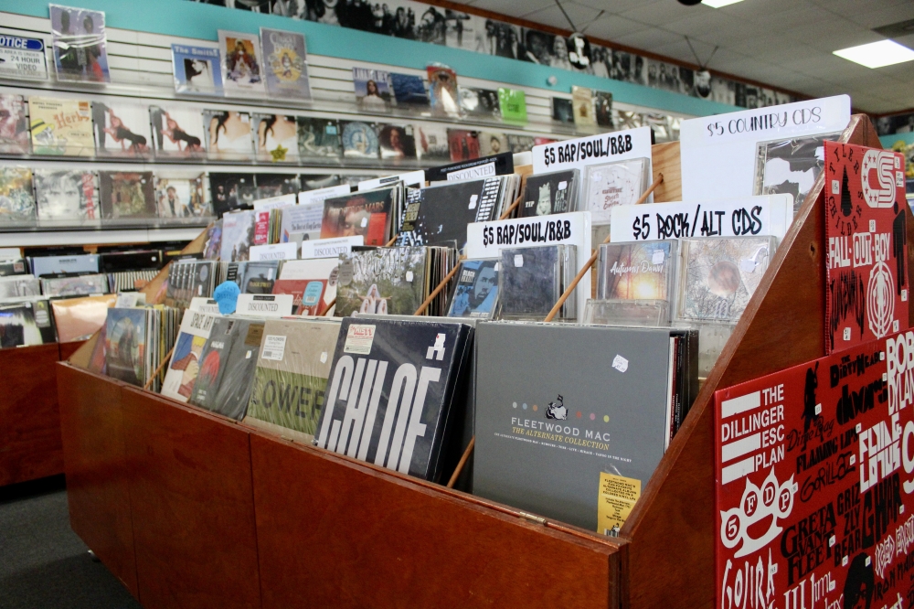 Sound Revolution offers a wide variety of records. (Jovanna Aguilar/Community Impact)