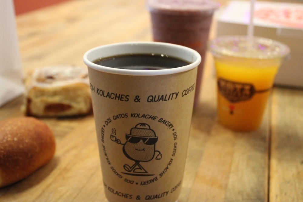 A full espresso bar complements the bakery menu at Dos Gatos' newest location in New Braunfels. (Andrew Creelman/Community Impact)