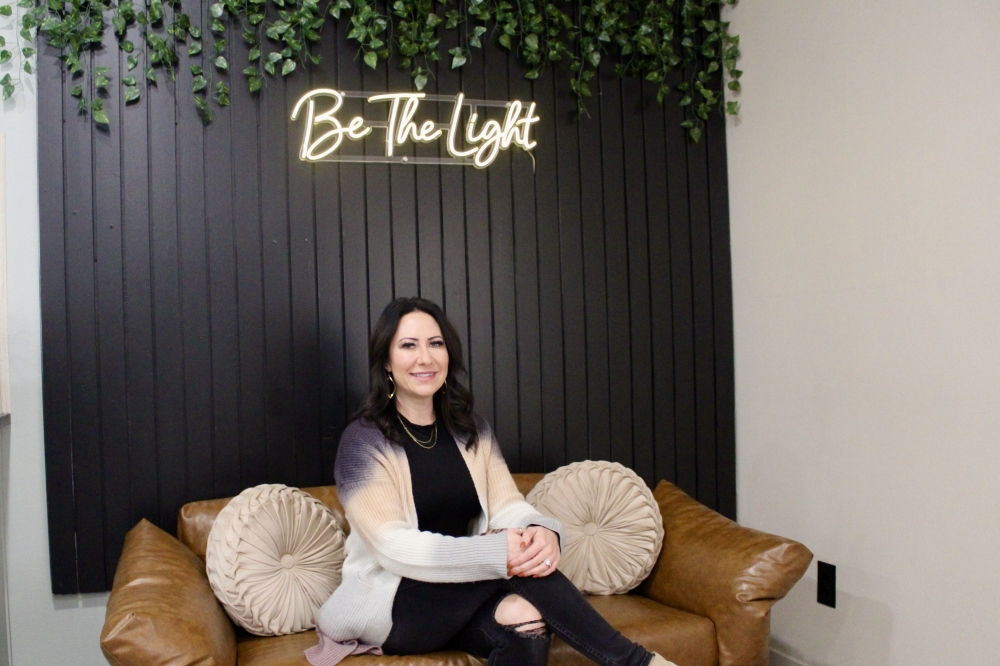 Owner Ashley Paris-Alderson founded Mixology Candle Bar in December 2024.(Jovanna Aguilar/Community Impact)