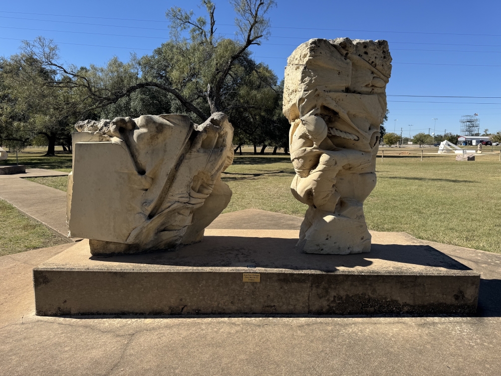 Tirez-Moi de la by Jean Paul Phillippe (Steve Guntli/Community Impact)