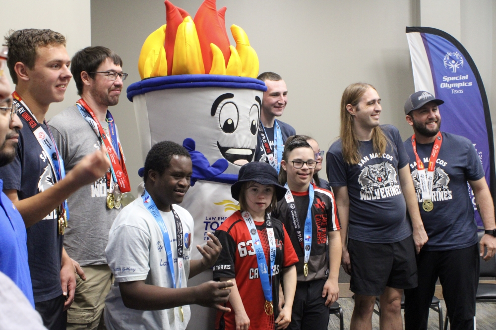 Participants can compete in various activities including volleyball, floorball, powerlifting, golf and FUNdamental sports. (Dacia Garcia/Community Impact)