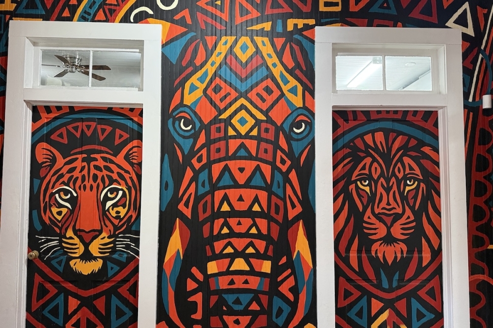 The shop's new brick-and-mortar features a South African-inspired interior design. (Andrew Creelman/Community Impact)