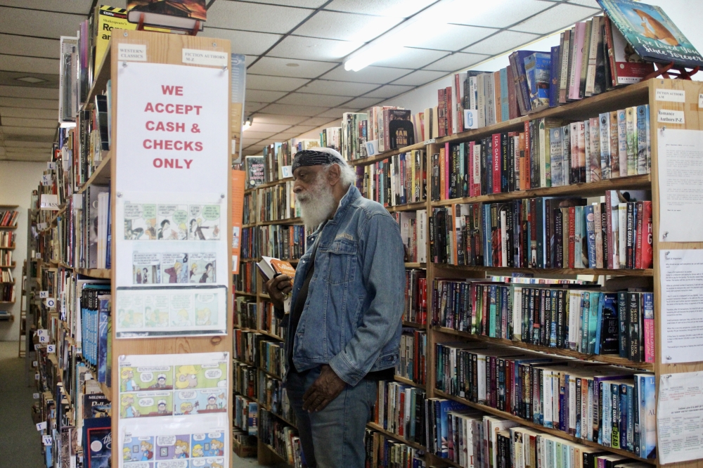 Books Abound has regular avid readers. (Jovanna Aguilar/Community Impact)