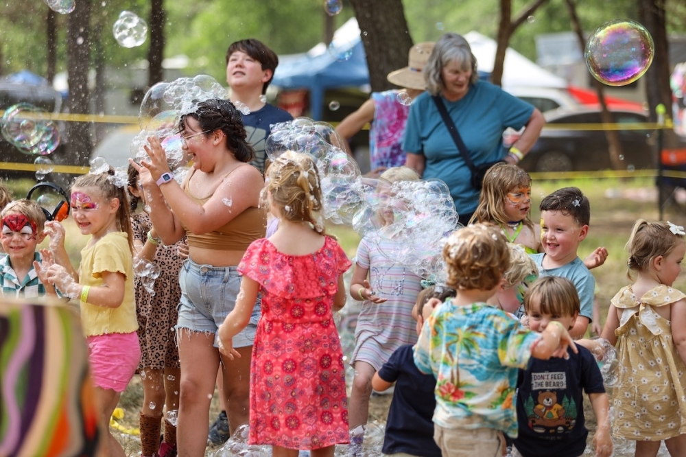 Old Settler’s Music Festival is family-friendly and includes activities for families in addition to live music. (Courtesy Ale Gutierrez)