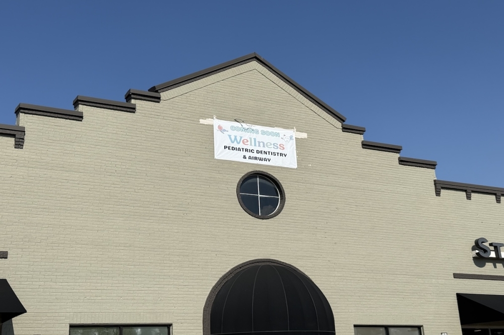 The new practice is located inside the Castle Hills Market strip mall. (Andrew Creelman/Community Impact)