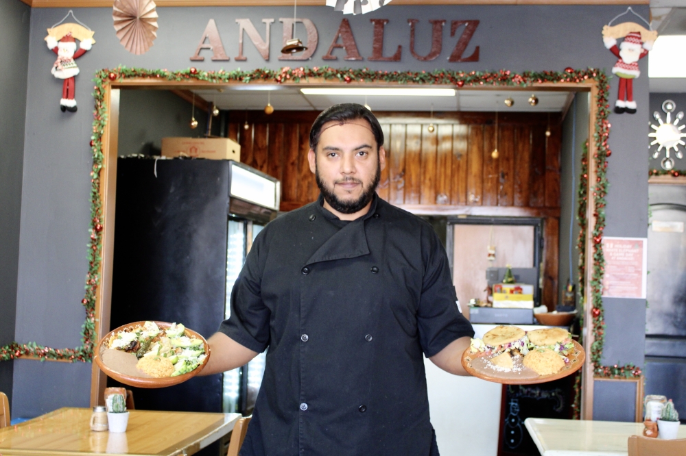 Alejandro Arregain opened a brick and mortar for his vegan eatery on December 2024. (Jovanna Aguilar/Community Impact)