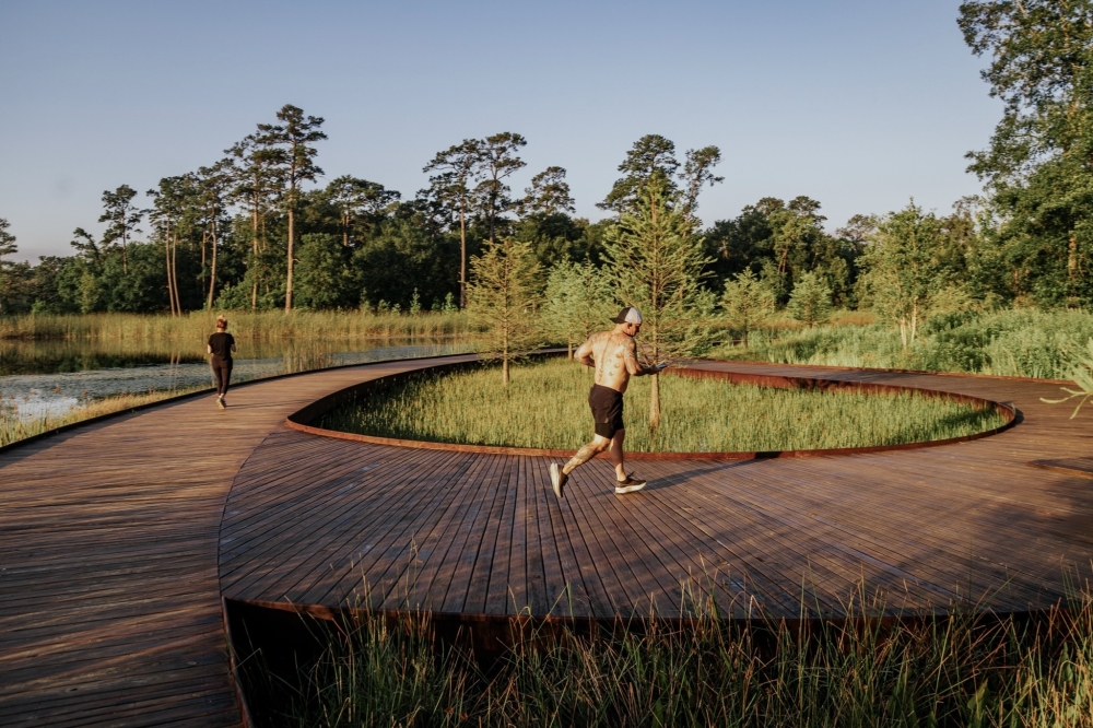Memorial Park features miles of natural trails and several paved paths. (Courtesy Memorial Park Conservancy)