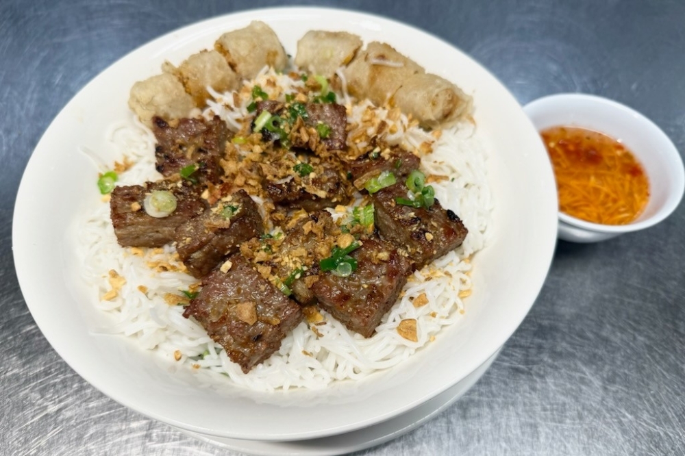 Pho Tran88 serves vermicelli bowls, a Vietnamese dish with rice noodles, vegetables, herbs, protein and dipping sauce.