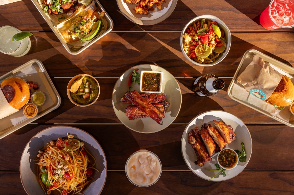 Diners can order Thai fried chicken, pork dumplings, torts, tacos and more. (Courtesy LEONA Botanical Cafe & Bar/Photo by Taylor Elliot)