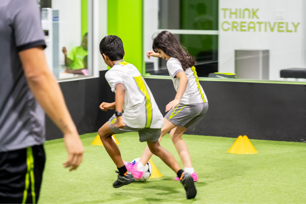 Kids playing soccer 1v1