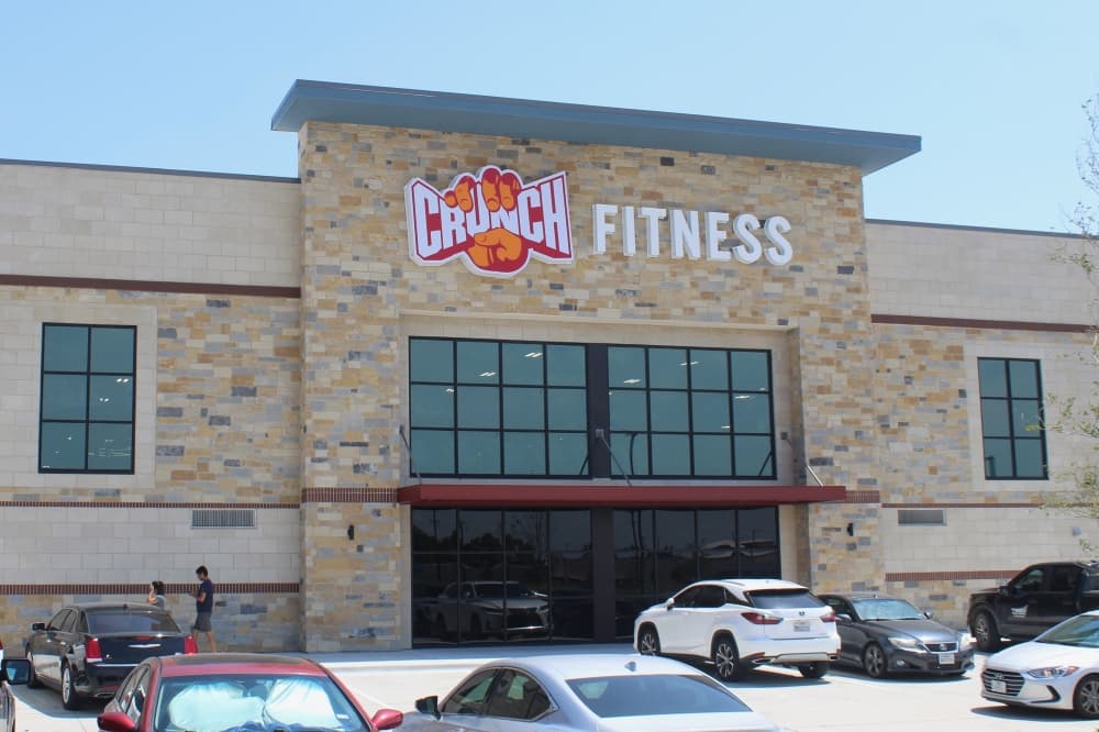 Crunch Fitness opens in McKinney with cardio equipment, weights